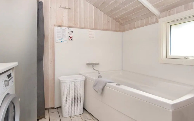 6 Person Holiday Home in Sjolund-by Traum