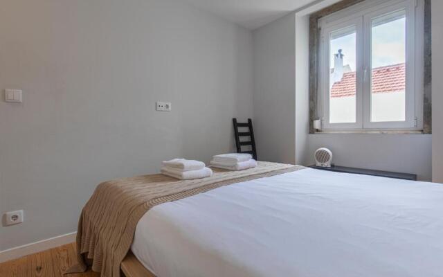 Graceful 2BDR Duplex Apartment by LovelyStay