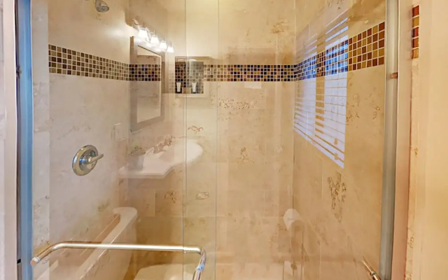 8501 E Mariposa Home 3 Bedrooms 3 Bathrooms Home