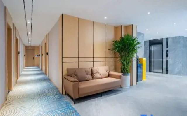 Tuke Light Hotel (Shijiazhuang Huizun City Store)