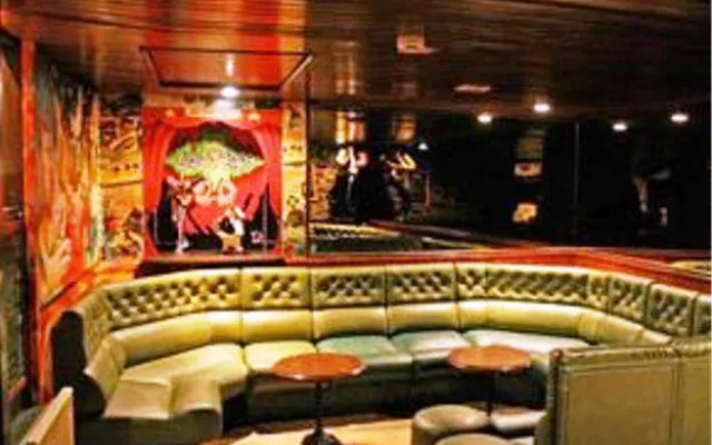 Au Vieux Saint Sauveur