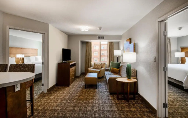 Staybridge Suites Scottsdale - Talking Stick by IHG
