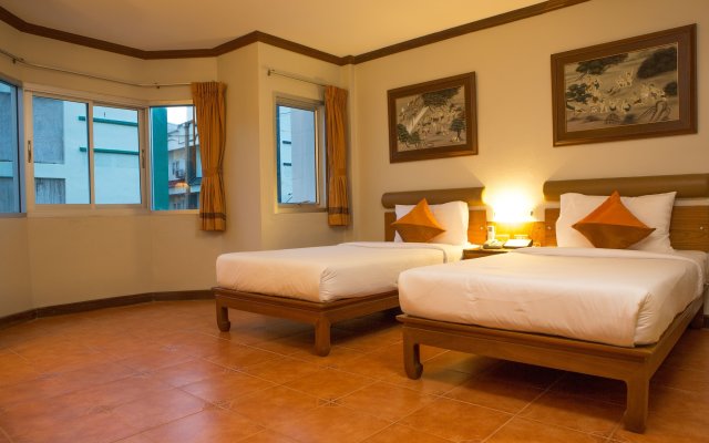 Hotel de Karon