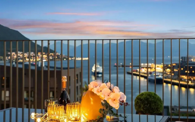 TotalApartments Northern Lights Penthouse