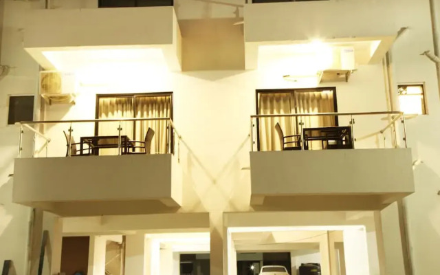 Saburi Service Apartments