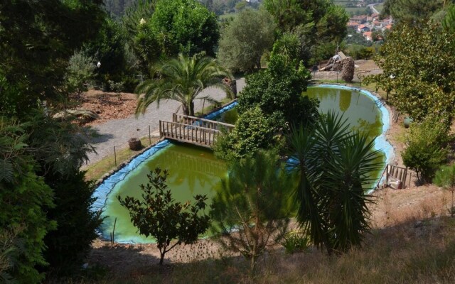 House With 2 Bedrooms in Vila Nova de Famalicão, With Wonderful Lake V