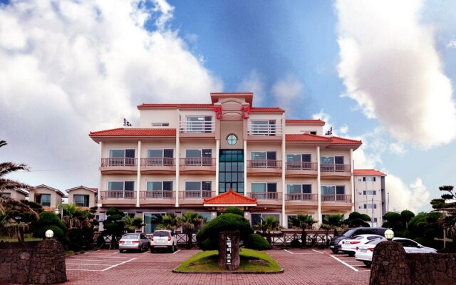Nobel Resort Pension