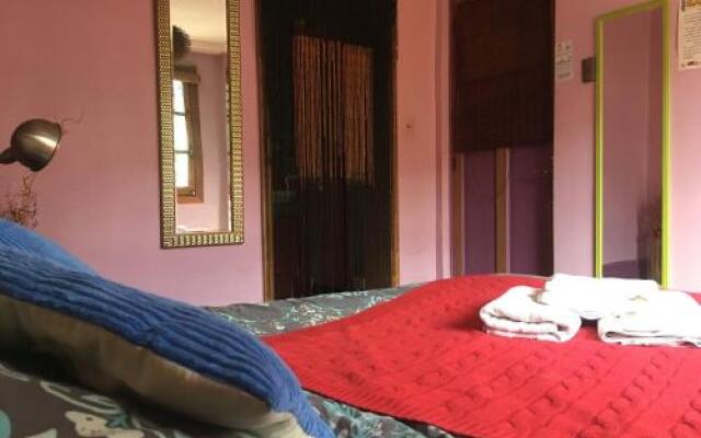 Princesa Insolente Hostel