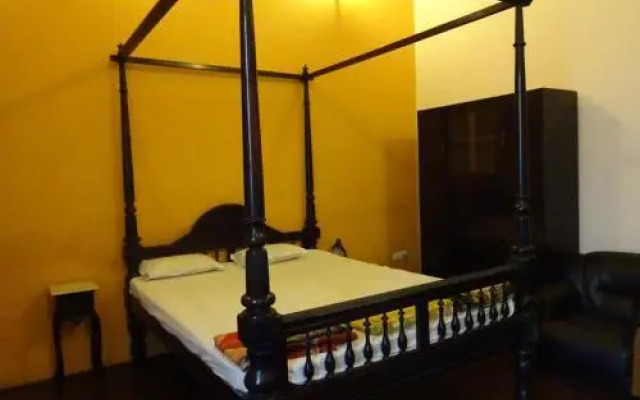 Massimo Guest House