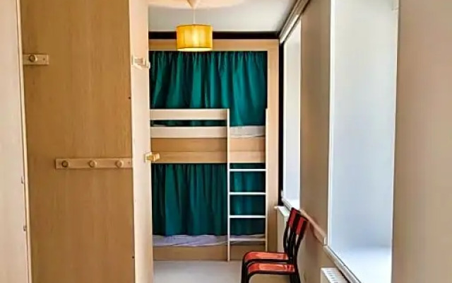 L'Etape du Mont, Family Hostel