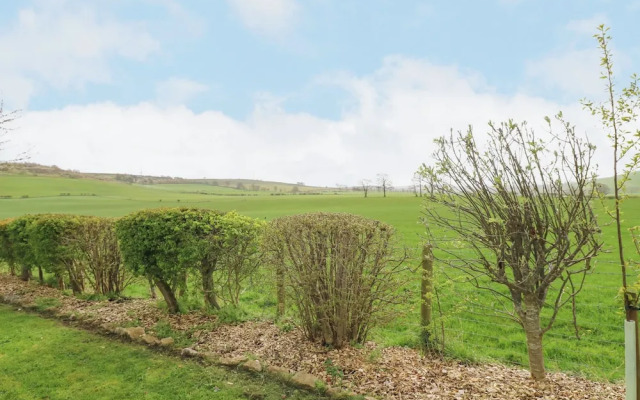 Plot 32