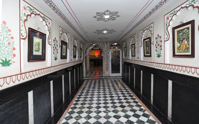 OYO 3942 Hotel Baba Palace