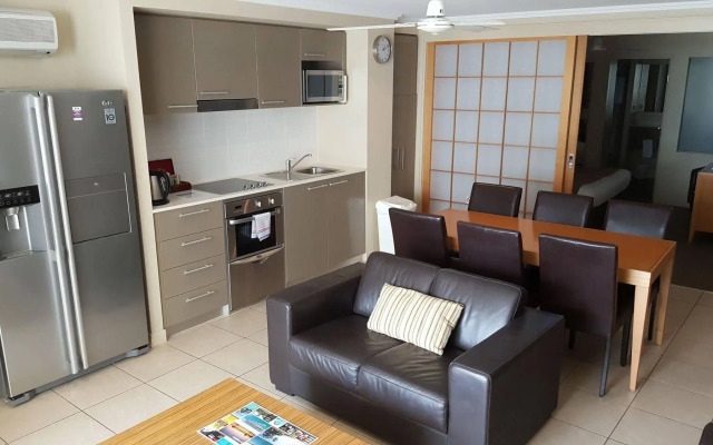 Pier Resort Apartments