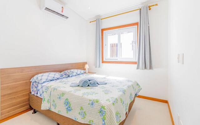 PF49 Apto 2/4 Aconchegante a 200m da Praia