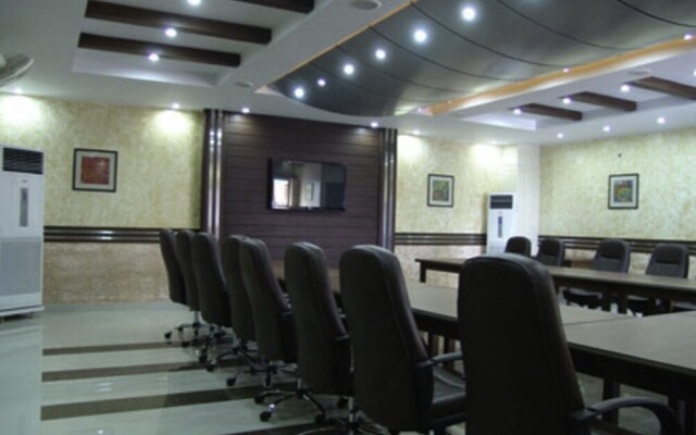 Raj One Hotel