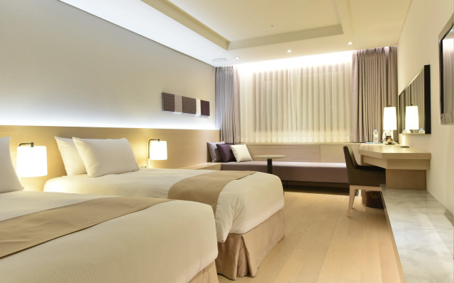 Pacific Hotel
