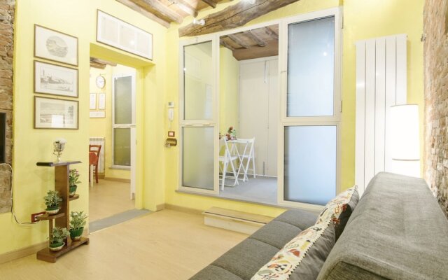 Palazzo della Stufa - Apartments for rent in Lucca