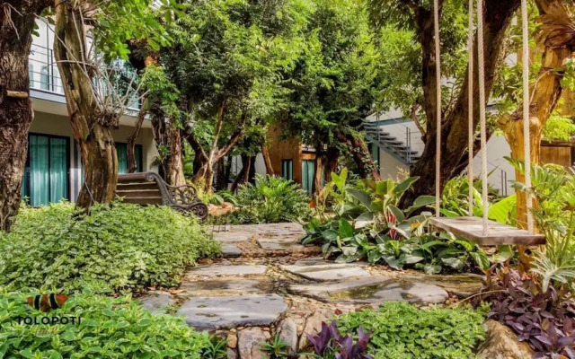 Tolopoti Hotel&Resort