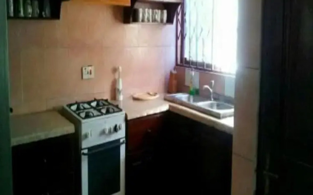 Classy 1 bedroom Villa With Pool in Accra