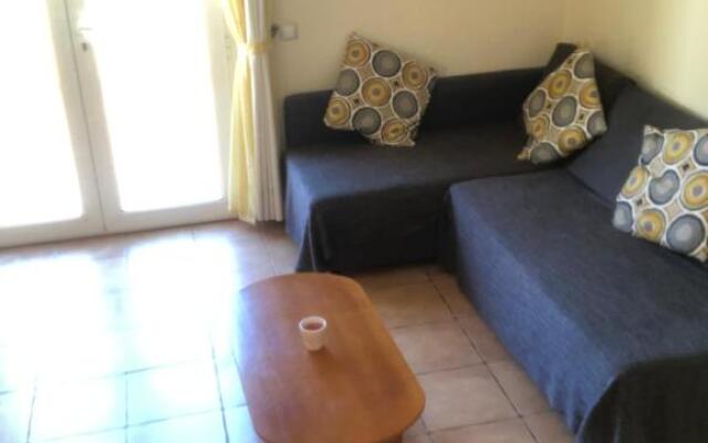 39 El Sultan, Calle el Roque