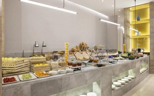 Hyatt Regency Izmir IstinyePark