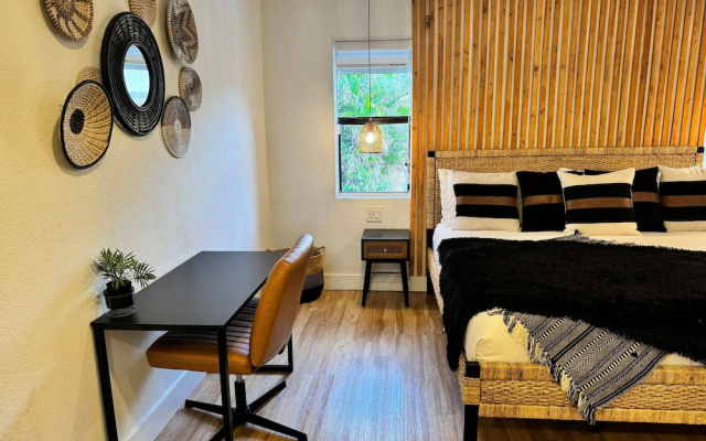 Fox Garden-heated Pool-spa- Boho-downtown Beach