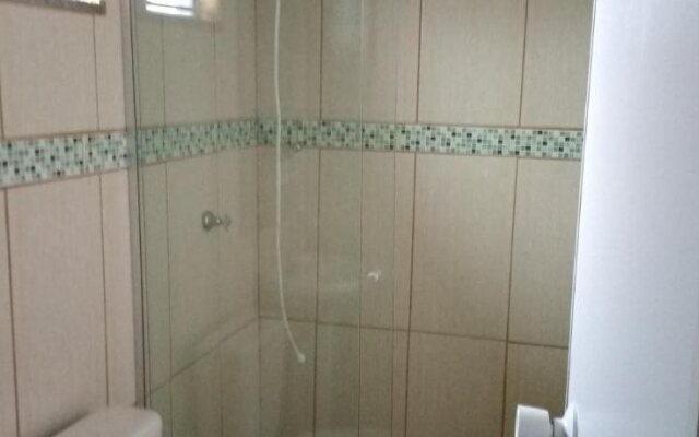 Hotel e Pousada Arara Azul