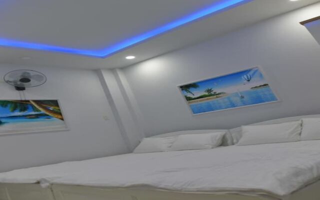 Spot On 900 Xina Hostel