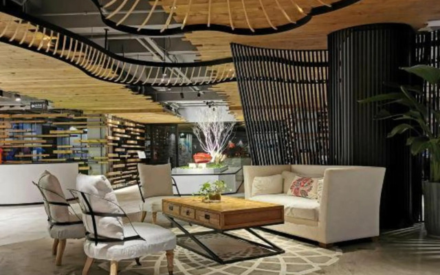 Hongting International Hotel（Central Lake District Store)