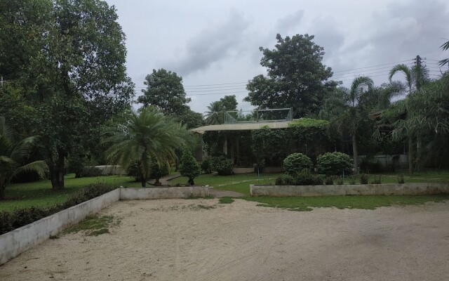 V Valley Resort