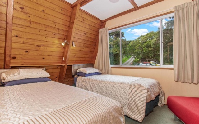 The Point House Wairoro Park - Russell Holiday Home – Guest Rooms – Okiato