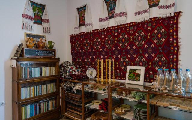 Pensiunea Casa Traditiilor