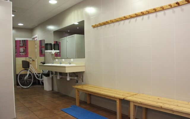Hostel & Gym Relise - Albergue Juvenil