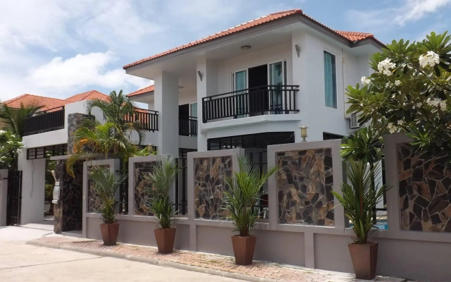 Pattaya Jomtien Pool Villa