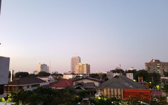 Galaxy Hotel
