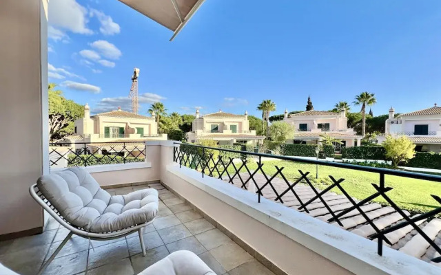 Vilamoura Deluxe Villa by Homing