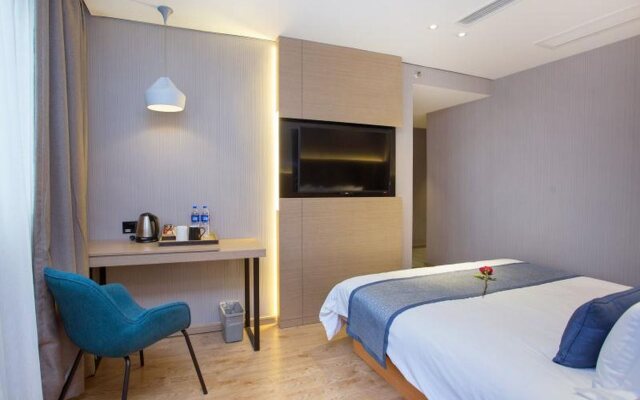 SS Hotel(Shanghai Yan An West Road Branch)
