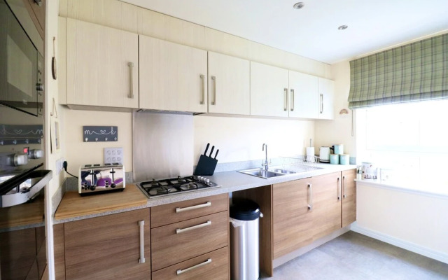 Lovely 2 Bedroom Apartment in Glasgow
