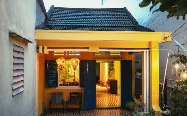 Herb's House