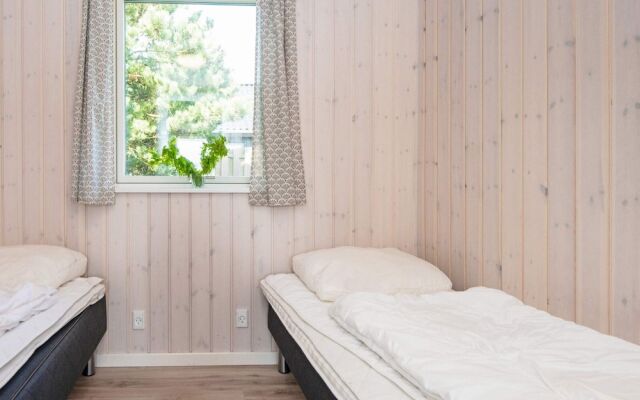 16 Person Holiday Home in Romo
