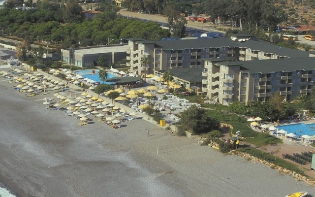 Taluyka Sunset Beach Hotel