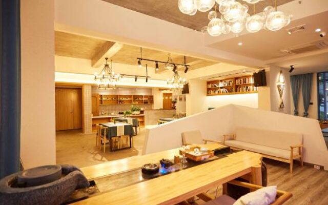 Luo'erman Design Guesthouse
