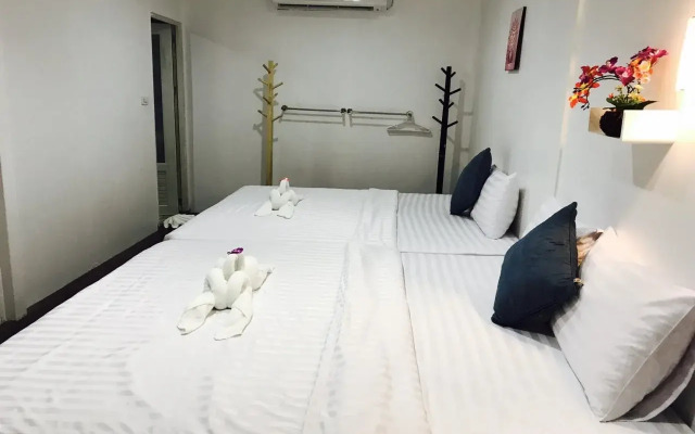 Decho Hostel