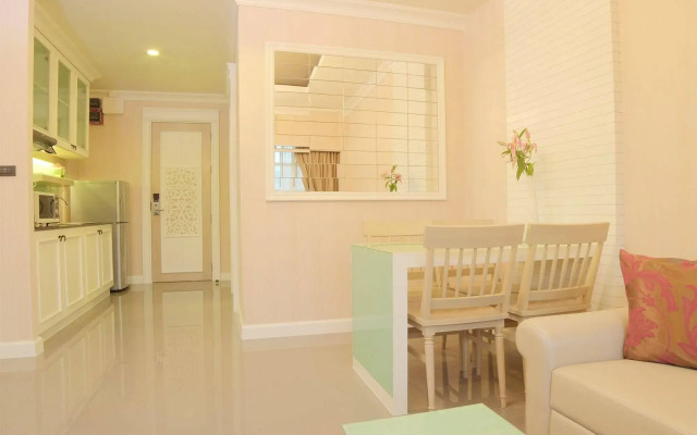 The Raya Surawong Bangkok