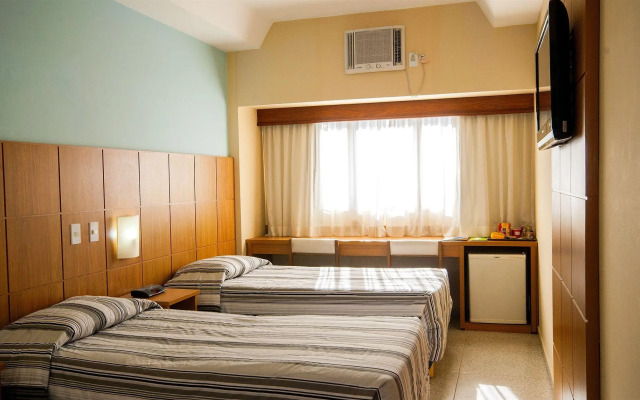 Hotel Bandeirantes