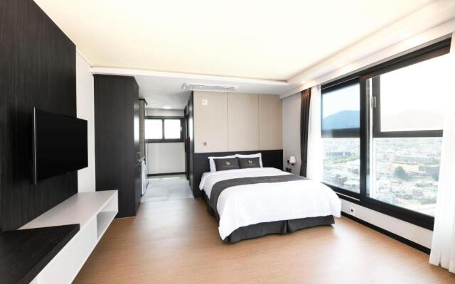 Utop Marina Hotel & Resort