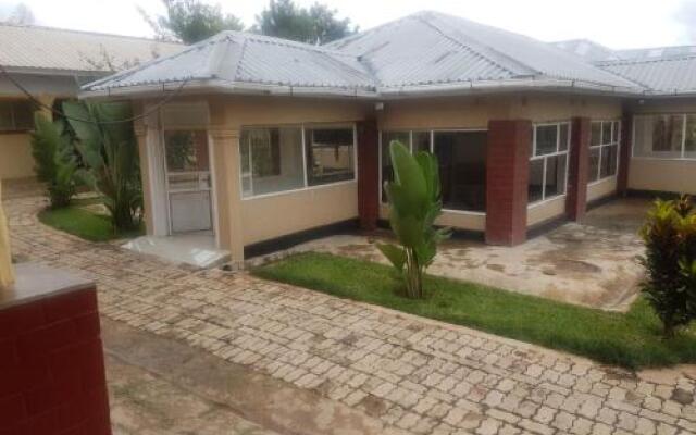Bck8 Executive Lodge
