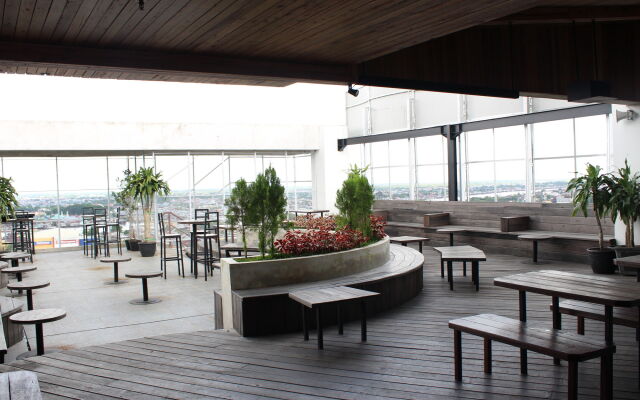HARRIS Hotel Pontianak