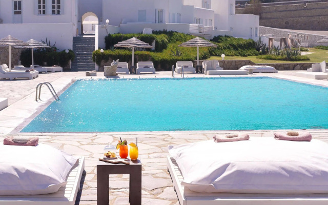 Mykonos Bay Resort & Villas
