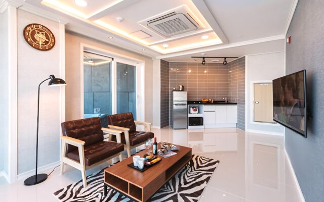 Yeosu Paradise Spa Pension